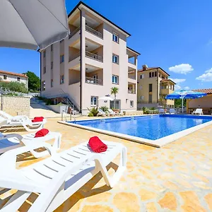 Stancija Amorozo 5 Poreč